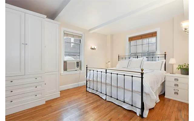 Sold by Douglas Elliman | media 7