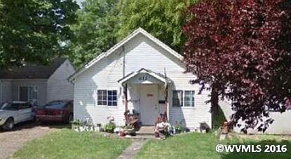 412 Denver St SE photo 1