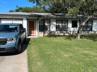 115 Holly Dr, Portland, TX 78374