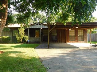 909 15th Ave N, Texas City, TX 77590