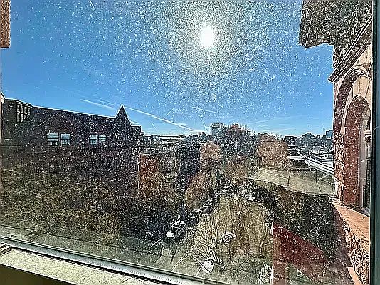 5th image of 93 Halsey St APT C4