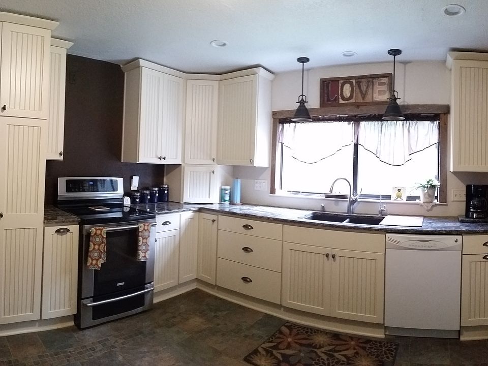 New Kitchen with Quartz