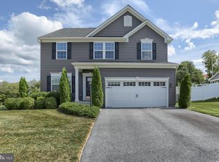 3857 Seattle Slew Dr, Harrisburg, PA 17112