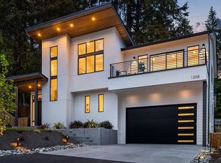 1208 211th Place, Sammamish, WA 98074