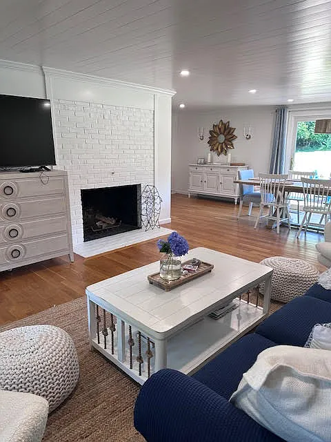 3 bed, 2032 sqft, $2,600 — Photo 4