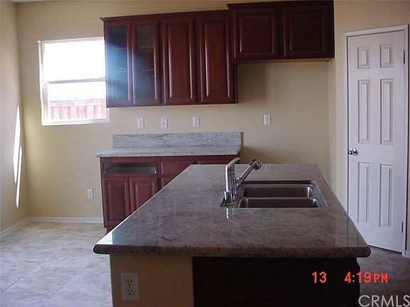 4th image of 15221 Bluffside Ln