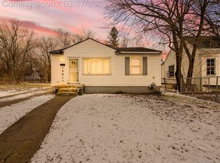 19811 Harlow St, Detroit, MI 48235