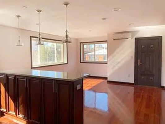 Rented by Compass | media 17