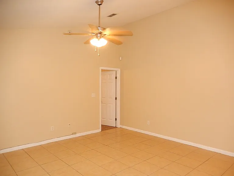 268 Wilson Green Blvd — Photo 4