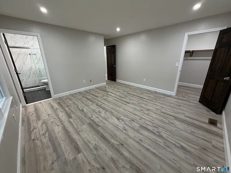 56 Janet Cir #7 — Photo 13