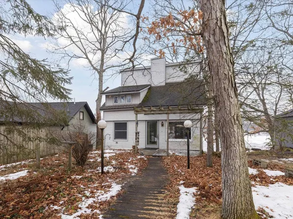 15242 Murray Rd, Byron, MI 48418