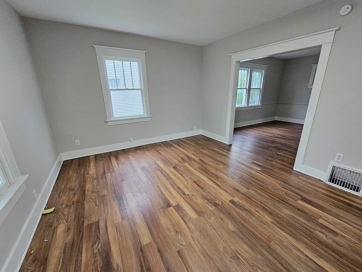 Building Photo - 3602 S Hanna St
