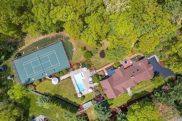 1st image of 37 Donnelly Dr