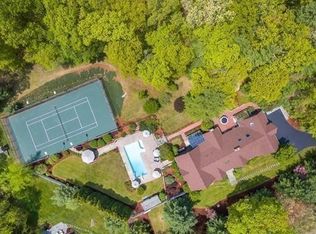 37 Donnelly Dr, Dover, MA 02030