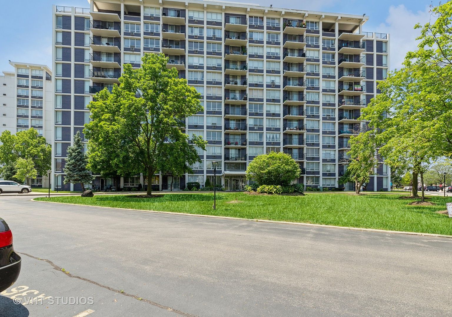 8801 W Golf Rd APT 1B, Niles, IL 60714 MLS 11818678 Zillow