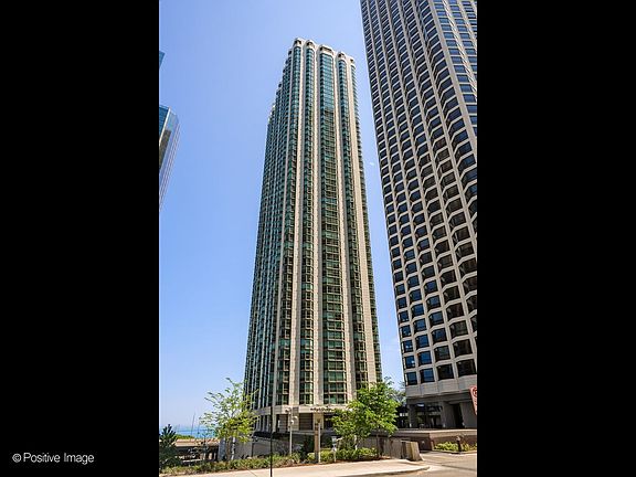 2nd image of 195 N Harbor Dr APT 3208