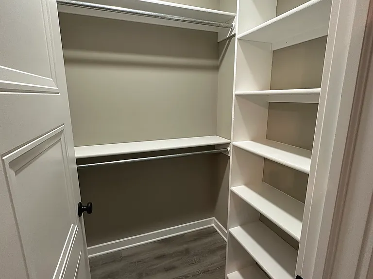 MBR Closet_06202023