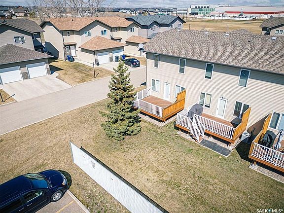 5th image of 515 Centennial Blvd #25