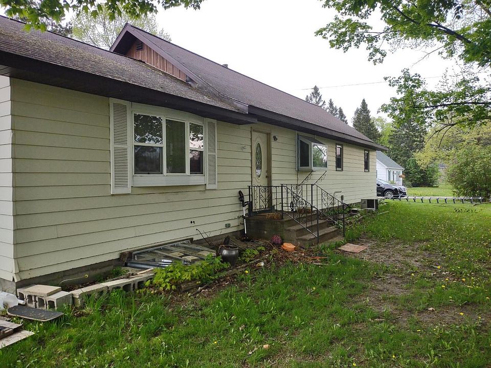 1st image of 404 W Washington St #W