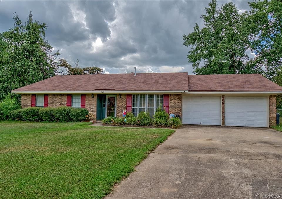 1st image of 3129 Deerfield Dr