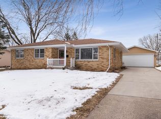 413 SE 6th St, Ankeny, IA 50021