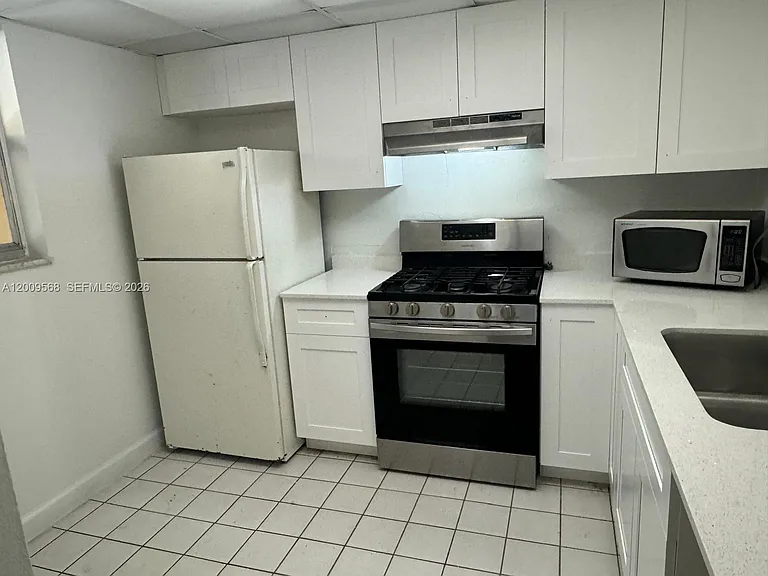 18111 NW 68th Ave #F106 — Photo 3