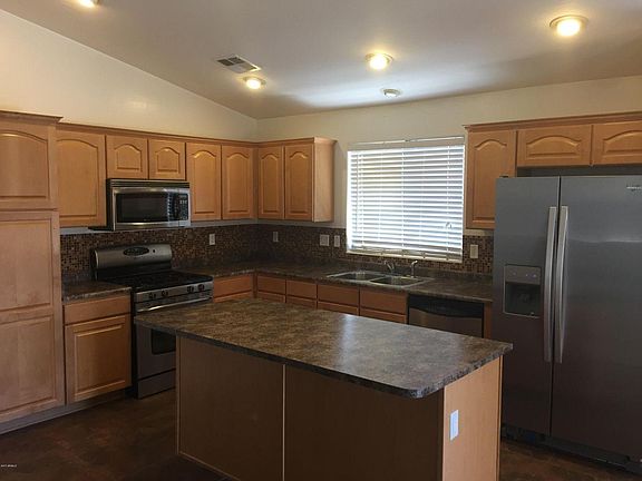3rd image of 2864 W Angel Way