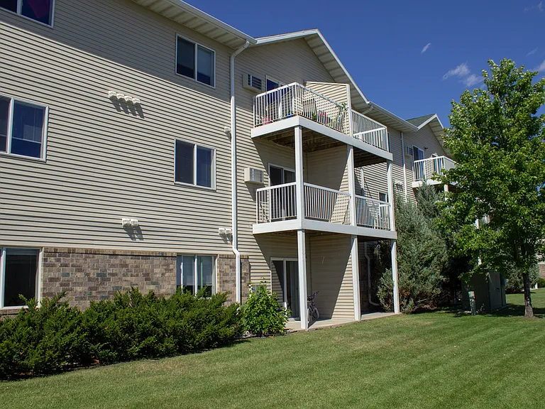 Amber Fields Apartments — Photo 10
