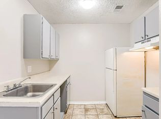 Victory Park Apartments, Grandview, MO 64030