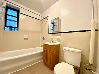 Rented by Lang Realty LLC