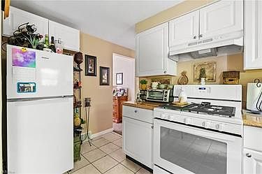 4th image of 7126 Vineland Pl #7126