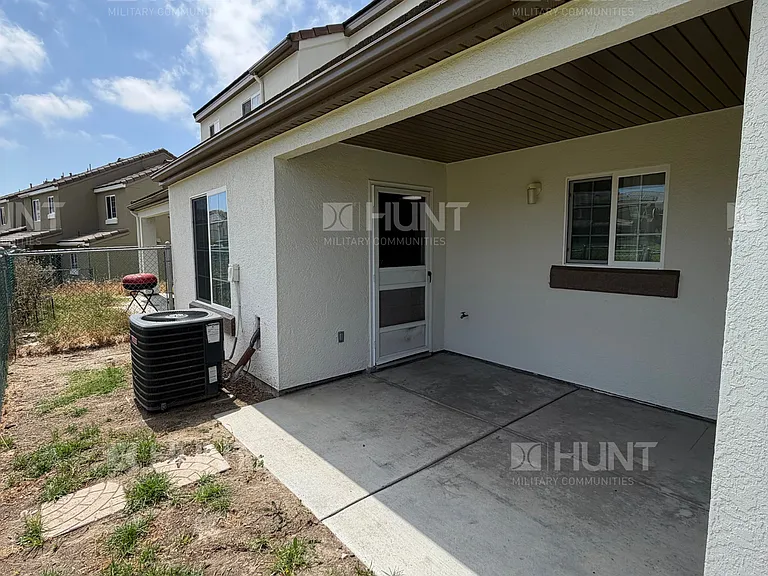 237 Inchon St — Photo 9