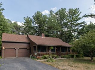 15 Oak Bluff Rd, Kennebunk, ME 04043