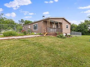 34 Texas Dr, Linn Valley, KS 66040