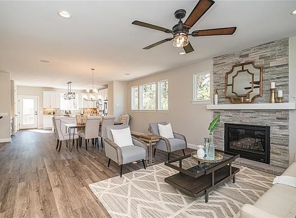 3rd image of 11263 Talamore Cir #11