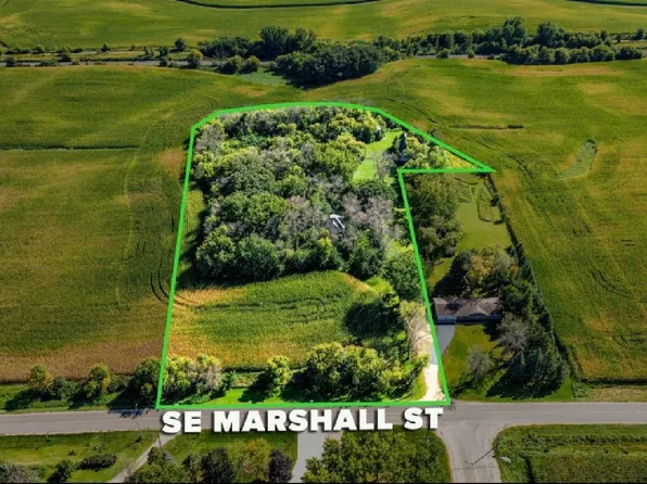 2404 SE Marshall St, Albert Lea, MN 56007