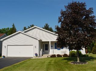 4796 Brompton Dr, Buffalo, NY 14219