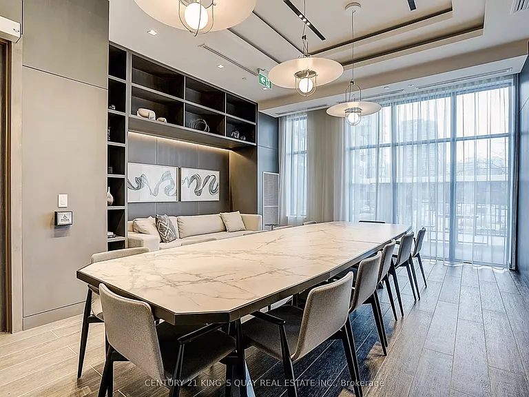 188 Fairview Mall Dr #219 — Photo 11