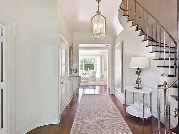 4th image of 1701 Nashville Ave