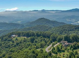 18 Signature Row Blvd #18, Waynesville, NC 28785