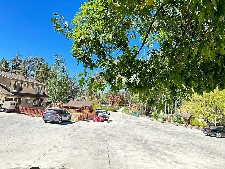 40210 Big Bear Blvd #6 — Photo 4