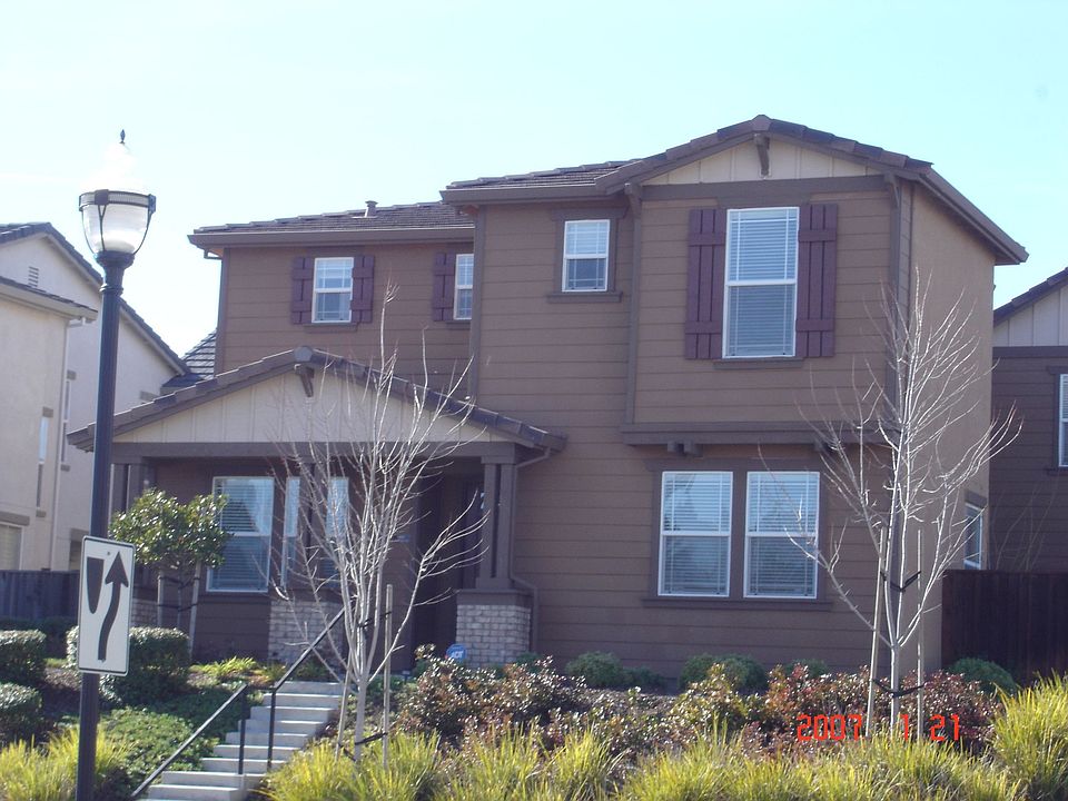 1st image of 509 Rosewood Ln