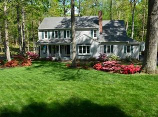 1513 Kingscross Rd, Midlothian, VA 23114