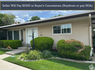 4547 S Tanglewood Dr, Holladay, UT 84117