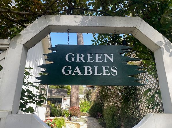 NE Carpenter 2 Ne Of 3rd