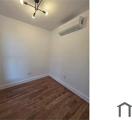 286 Hawthorne Ave — Photo 3