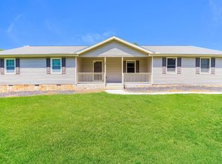 30 White Breeze Ct, Stockbridge, GA 30281