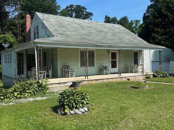 16856 Skunk Hollow Rd, Sabillasville, MD 21780