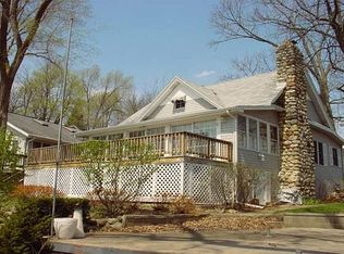 W5189 Sterlingworth Ct, Elkhorn, WI 53121
