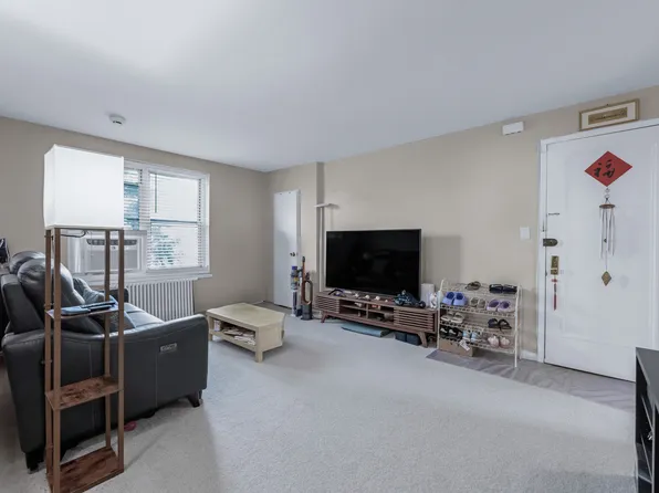 204-12 35th Avenue image 4 of 10